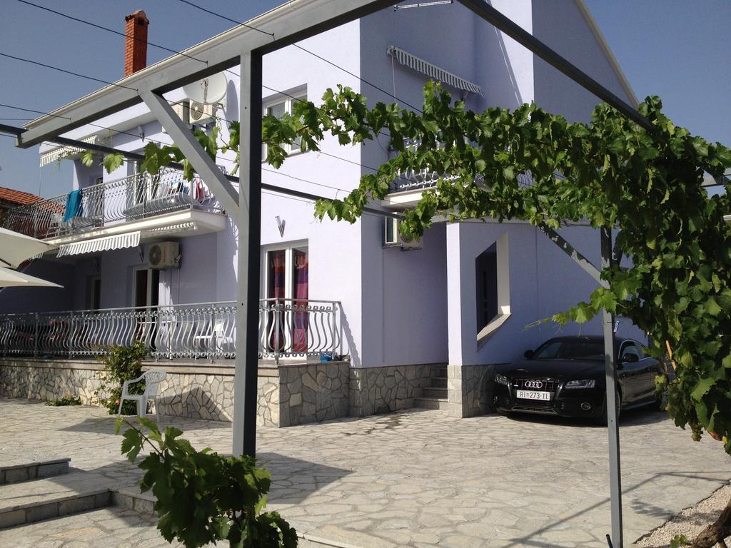 Apartments Jerine Tribalj Dış mekan fotoğraf