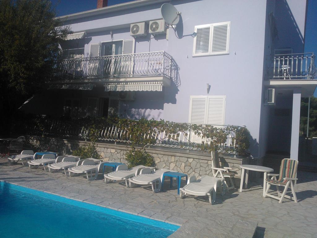 Apartments Jerine Tribalj Dış mekan fotoğraf