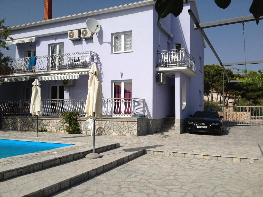 Apartments Jerine Tribalj Oda fotoğraf