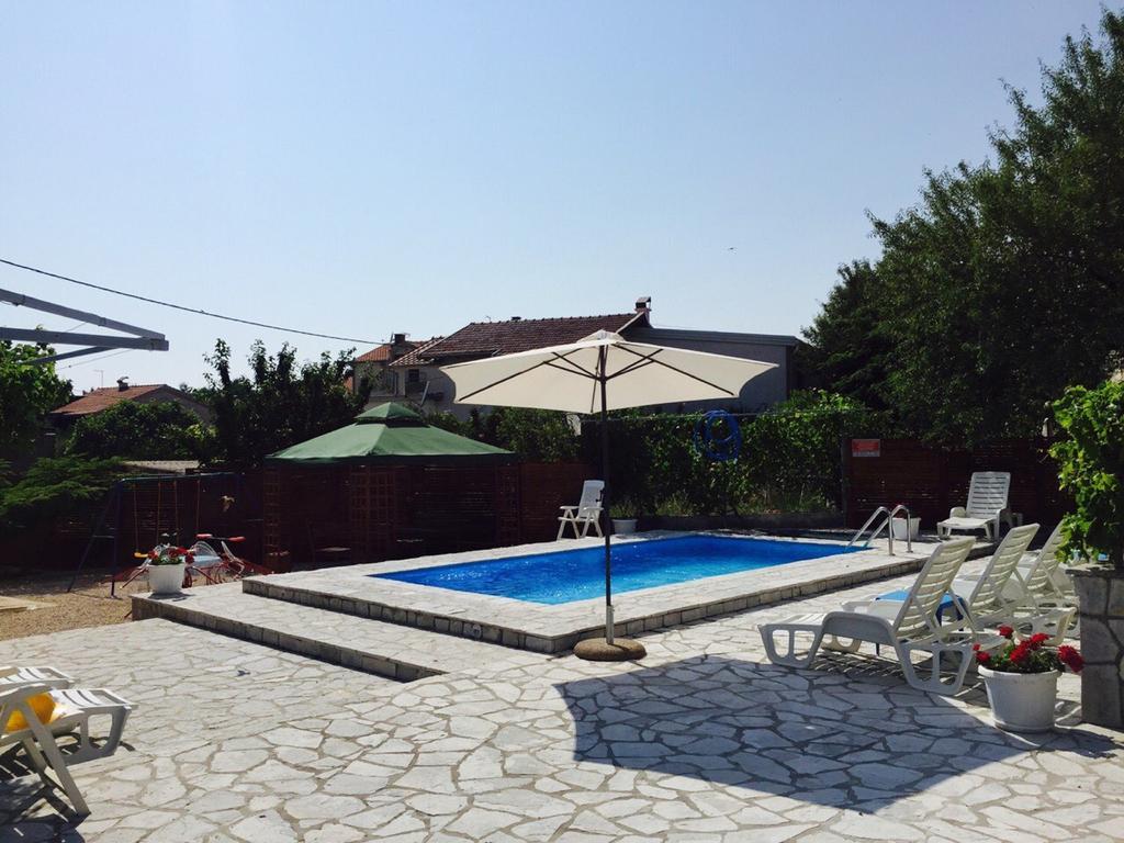 Apartments Jerine Tribalj Dış mekan fotoğraf