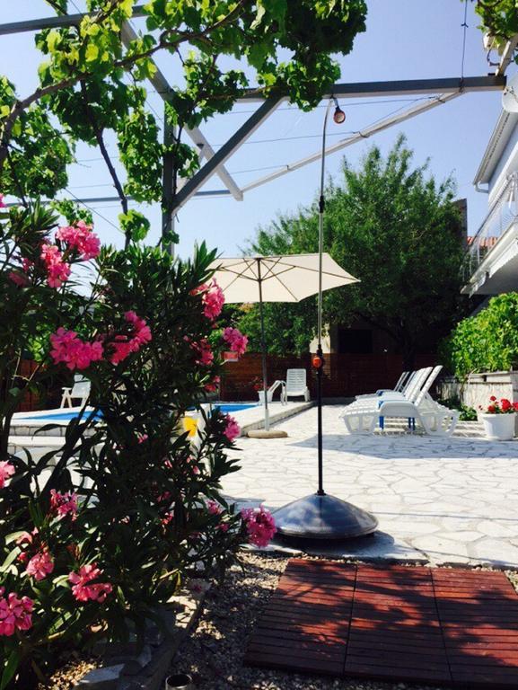 Apartments Jerine Tribalj Dış mekan fotoğraf